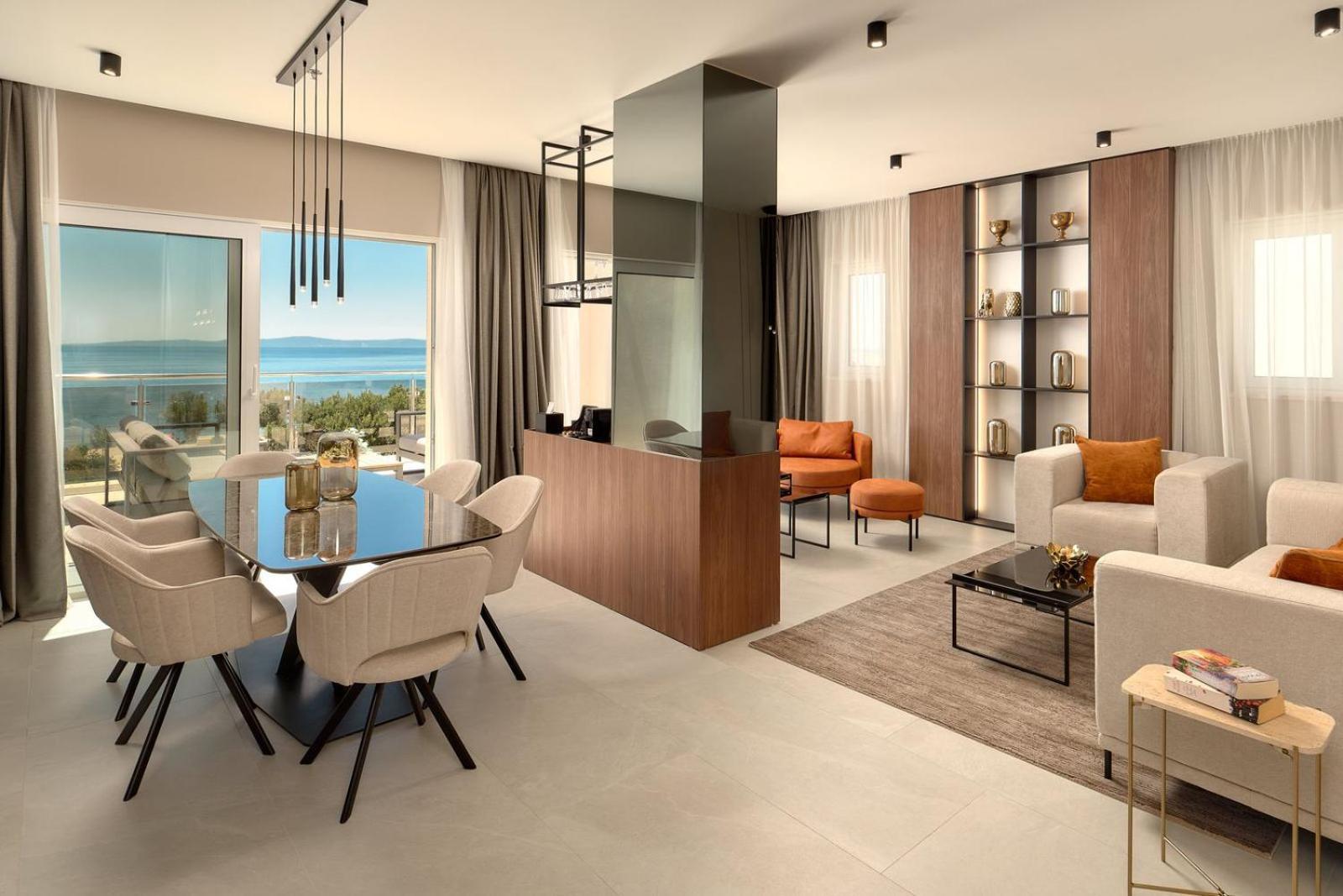 Fanat Hotel 4*